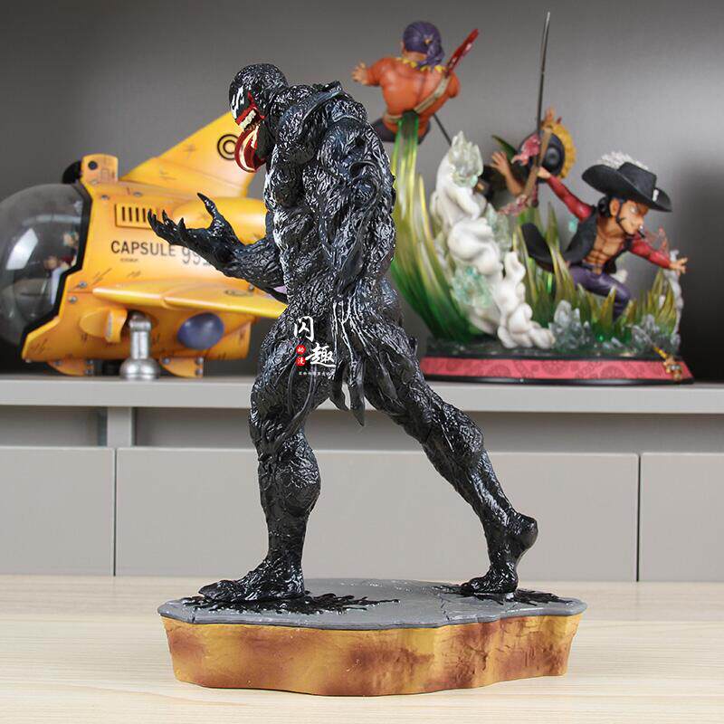 Figura de acción de Venom, per - Home Office Romance Manga reseña y precio