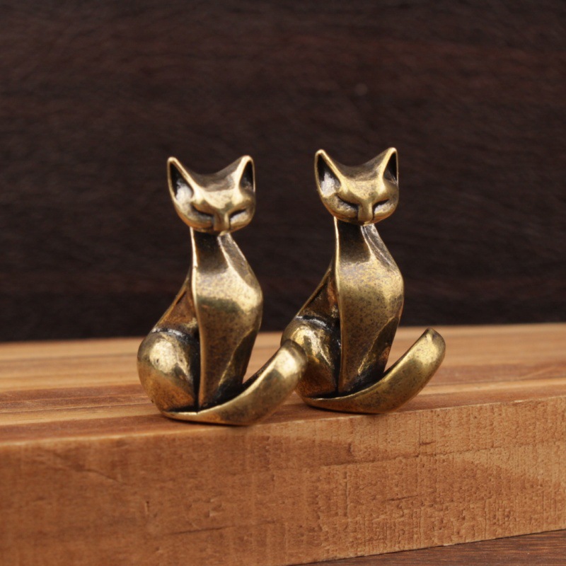 Mini figuras de gatos de latón - Home Office Desk Ideas reseña y precio