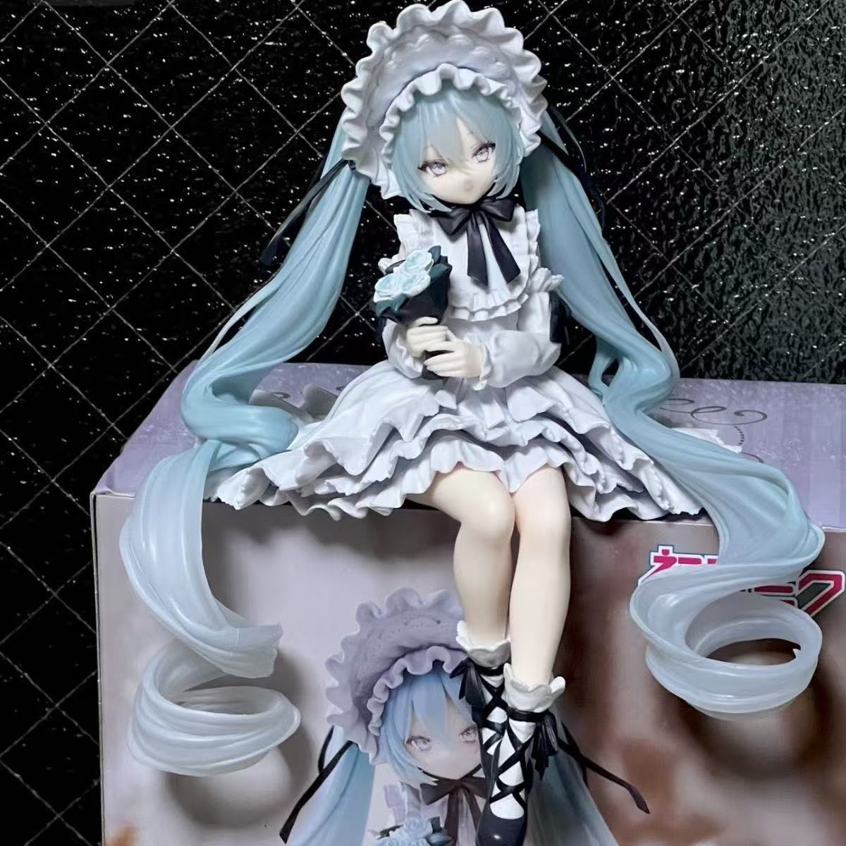Figura de Anime Miku de 12 cm, - Home Office Romance Manga reseña y precio