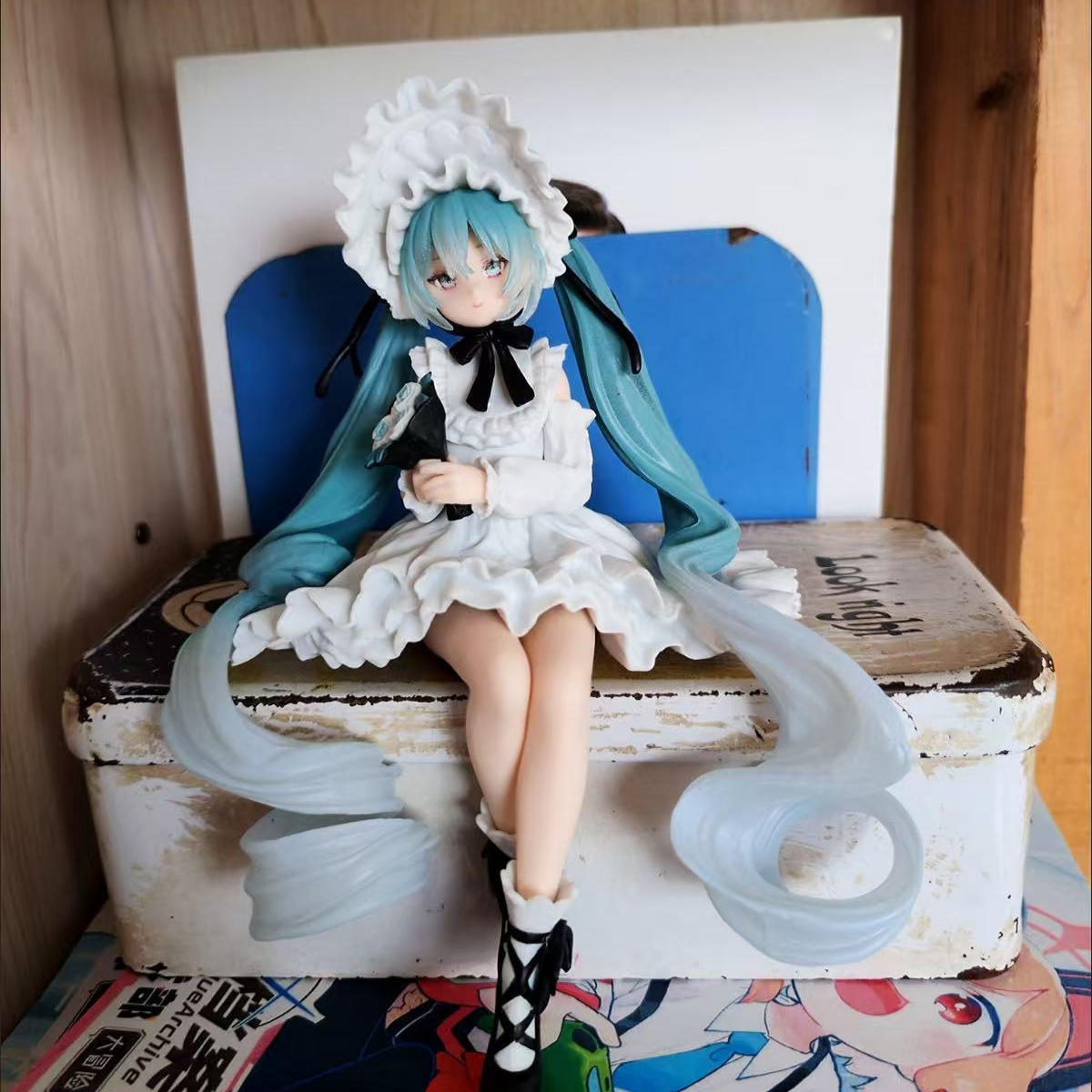 Figura de Anime Miku de 12 cm, - Home Office Romance Manga reseña y precio